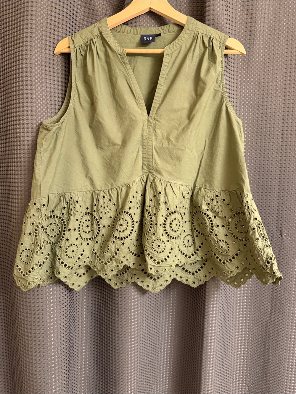 GAP Olive Green Eyelet Peplum Sleeveless Top